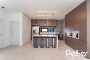 Casa em Condomínio à venda com 344m², 4 dormitórios, 4 suítes, 4 vagas, no bairro Alphaville em PORTO ALEGRE