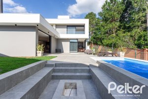 Casa em Condomínio à venda com 344m², 4 dormitórios, 4 suítes, 4 vagas, no bairro Alphaville em PORTO ALEGRE