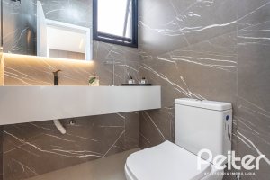 Casa em Condomínio à venda com 344m², 4 dormitórios, 4 suítes, 4 vagas, no bairro Alphaville em PORTO ALEGRE