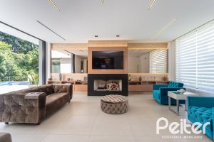 Casa em Condomínio à venda com 344m², 4 dormitórios, 4 suítes, 4 vagas, no bairro Alphaville em PORTO ALEGRE