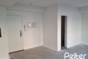 Apartamento à venda com 40m², 1 dormitório, 1 vaga, no bairro Tristeza em PORTO ALEGRE