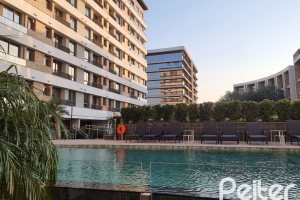 Apartamento à venda com 40m², 1 dormitório, 1 vaga, no bairro Tristeza em PORTO ALEGRE