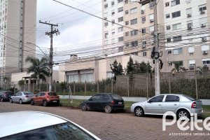 Apartamento à venda com 66m², 3 dormitórios, 1 suíte, 1 vaga, no bairro Humaitá em Porto Alegre