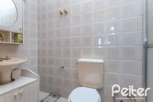 Casa em Condomínio à venda com 150m², 3 dormitórios, 1 suíte, 1 vaga, no bairro Ipanema em Porto Alegre