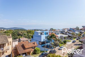 Casa em Condomínio à venda com 150m², 3 dormitórios, 1 suíte, 1 vaga, no bairro Ipanema em Porto Alegre