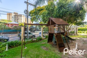 Apartamento à venda com 53m², 1 dormitório, 1 suíte, 1 vaga, no bairro Cristal em PORTO ALEGRE
