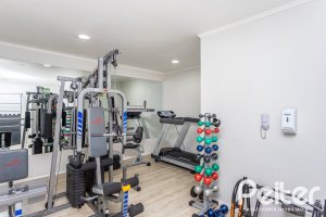 Apartamento à venda com 53m², 1 dormitório, 1 suíte, 1 vaga, no bairro Cristal em PORTO ALEGRE