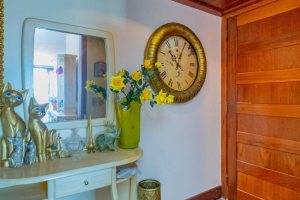 Cobertura à venda com 341m², 3 dormitórios, 1 suíte, 2 vagas, no bairro Menino Deus em Porto Alegre