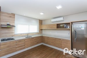 Apartamento à venda com 152m², 3 dormitórios, 1 suíte, 2 vagas, no bairro Tristeza em PORTO ALEGRE