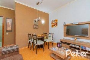 Apartamento à venda com 59m², 2 dormitórios, 1 vaga, no bairro Tristeza em Porto Alegre