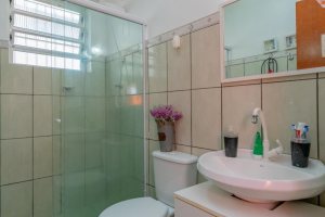 Apartamento à venda com 59m², 2 dormitórios, 1 vaga, no bairro Tristeza em Porto Alegre