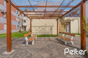 Apartamento à venda com 59m², 2 dormitórios, 1 vaga, no bairro Tristeza em Porto Alegre