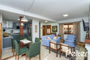 Casa em Condomínio à venda com 239m², 3 dormitórios, 3 suítes, 3 vagas, no bairro Santa Tereza em Porto Alegre