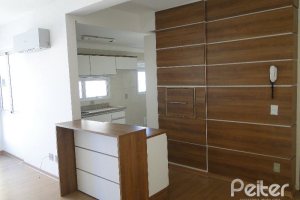 Apartamento à venda com 75m², 3 dormitórios, 1 suíte, 2 vagas, no bairro Tristeza em PORTO ALEGRE