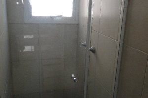 Apartamento à venda com 75m², 3 dormitórios, 1 suíte, 2 vagas, no bairro Tristeza em PORTO ALEGRE