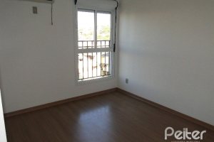 Apartamento à venda com 75m², 3 dormitórios, 1 suíte, 2 vagas, no bairro Tristeza em PORTO ALEGRE