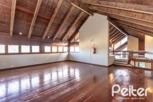 Casa em Condomínio à venda com 196m², 3 dormitórios, 1 suíte, 2 vagas, no bairro Sétimo Céu em PORTO ALEGRE