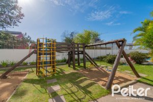 Apartamento à venda com 100m², 3 dormitórios, 1 suíte, 1 vaga, no bairro Cristal em PORTO ALEGRE