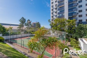 Apartamento à venda com 100m², 3 dormitórios, 1 suíte, 1 vaga, no bairro Cristal em PORTO ALEGRE