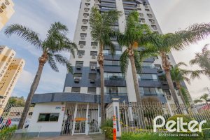 Apartamento à venda com 100m², 3 dormitórios, 1 suíte, 1 vaga, no bairro Cristal em PORTO ALEGRE