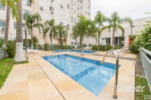 Apartamento à venda com 70m², 3 dormitórios, 1 suíte, 1 vaga, no bairro Cavalhada em PORTO ALEGRE