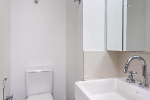 Cobertura à venda com 238m², 3 dormitórios, 1 suíte, 2 vagas, no bairro Cristal em PORTO ALEGRE