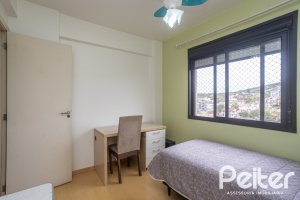 Cobertura à venda com 145m², 3 dormitórios, 1 suíte, 2 vagas, no bairro Tristeza em PORTO ALEGRE