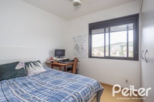 Cobertura à venda com 145m², 3 dormitórios, 1 suíte, 2 vagas, no bairro Tristeza em PORTO ALEGRE