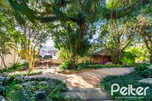 Casa em Condomínio à venda com 270m², 3 dormitórios, 1 suíte, 3 vagas, no bairro Jardim Isabel em PORTO ALEGRE