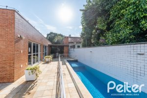 Apartamento à venda com 82m², 2 dormitórios, 1 suíte, 2 vagas, no bairro Ipanema em PORTO ALEGRE