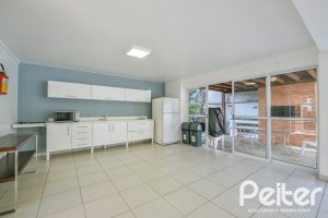 Apartamento à venda com 82m², 2 dormitórios, 1 suíte, 2 vagas, no bairro Ipanema em PORTO ALEGRE