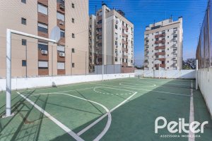 Apartamento à venda com 59m², 2 dormitórios, 1 vaga, no bairro Cristal em PORTO ALEGRE