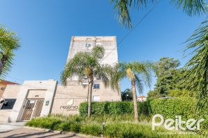 Apartamento à venda com 46m², 2 dormitórios, 1 vaga, no bairro Ipanema em PORTO ALEGRE