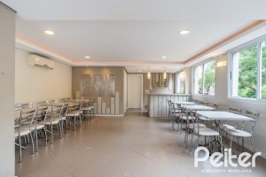 Apartamento à venda com 47m², 1 dormitório, 1 vaga, no bairro Cristal em PORTO ALEGRE