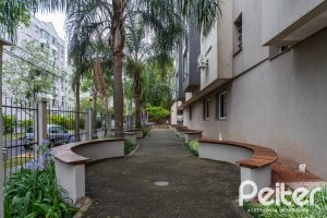 Apartamento à venda com 47m², 1 dormitório, 1 vaga, no bairro Cristal em PORTO ALEGRE
