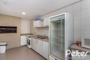 Apartamento à venda com 47m², 1 dormitório, 1 vaga, no bairro Cristal em PORTO ALEGRE