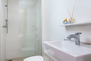 Apartamento à venda com 86m², 2 dormitórios, 2 suítes, 2 vagas, no bairro Tristeza em PORTO ALEGRE