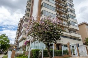 Apartamento à venda com 86m², 2 dormitórios, 2 suítes, 2 vagas, no bairro Tristeza em PORTO ALEGRE