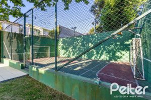 Casa à venda com 358m², 2 dormitórios, 2 suítes, 4 vagas, no bairro Jardim Isabel em Porto Alegre