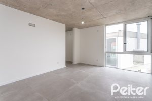 Casa em Condomínio à venda com 315m², 3 dormitórios, 3 suítes, 3 vagas, no bairro Alphaville em PORTO ALEGRE