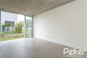 Casa em Condomínio à venda com 315m², 3 dormitórios, 3 suítes, 3 vagas, no bairro Alphaville em PORTO ALEGRE