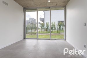 Casa em Condomínio à venda com 315m², 3 dormitórios, 3 suítes, 3 vagas, no bairro Alphaville em PORTO ALEGRE