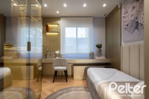 Apartamento à venda com 90m², 3 dormitórios, 1 suíte, no bairro Cidade Baixa em Porto Alegre