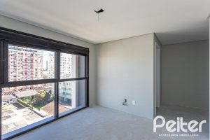 Apartamento à venda com 112m², 3 dormitórios, 3 suítes, 2 vagas, no bairro Cristal em Porto Alegre