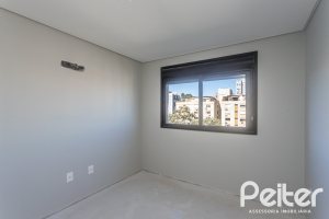 Apartamento à venda com 112m², 3 dormitórios, 3 suítes, 2 vagas, no bairro Cristal em Porto Alegre