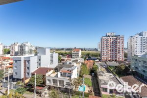 Apartamento à venda com 112m², 3 dormitórios, 3 suítes, 2 vagas, no bairro Cristal em Porto Alegre