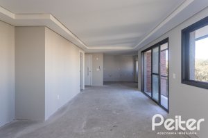 Apartamento Garden à venda com 199m², 3 dormitórios, 3 suítes, 2 vagas, no bairro Cristal em Porto Alegre