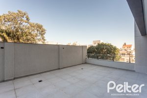 Apartamento Garden à venda com 199m², 3 dormitórios, 3 suítes, 2 vagas, no bairro Cristal em Porto Alegre