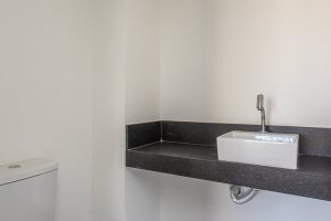 Apartamento Garden à venda com 199m², 3 dormitórios, 3 suítes, 2 vagas, no bairro Cristal em Porto Alegre