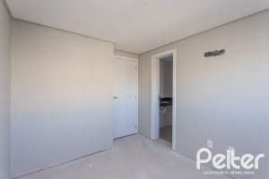 Apartamento Garden à venda com 199m², 3 dormitórios, 3 suítes, 2 vagas, no bairro Cristal em Porto Alegre